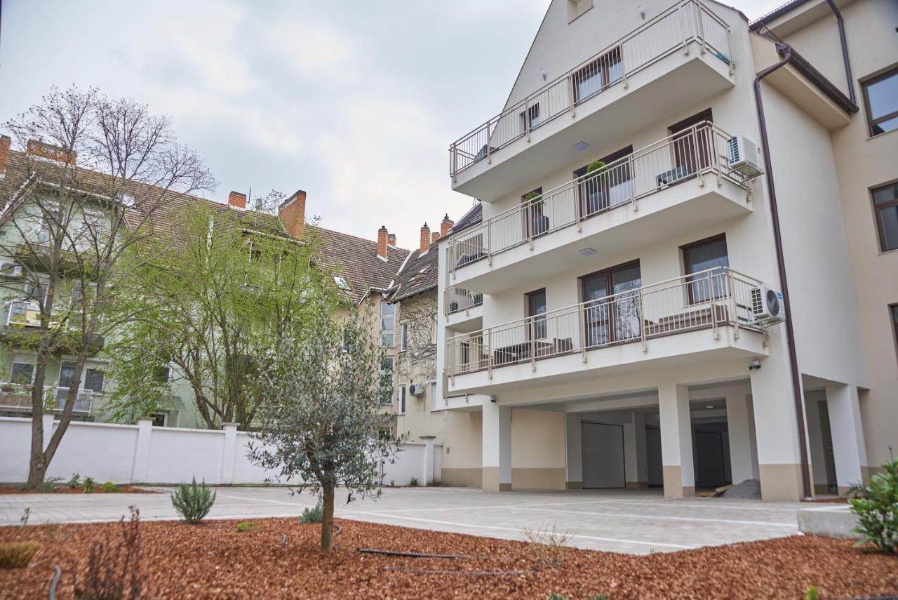 Apartamento Sunlight Bronze - Szeged Exterior foto